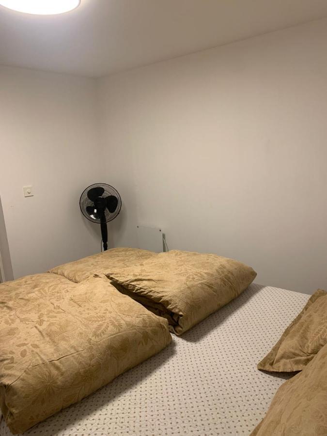 Beautiful 2 Rooms Apartment In Klofta,Near Oslo Airport& Oslo Ngoại thất bức ảnh