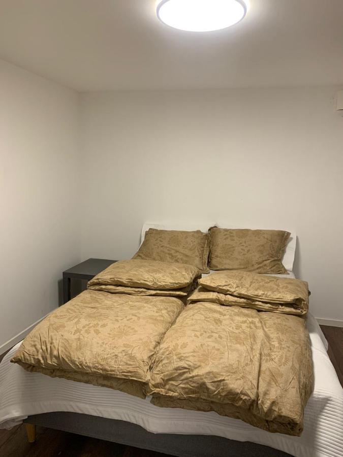 Beautiful 2 Rooms Apartment In Klofta,Near Oslo Airport& Oslo Ngoại thất bức ảnh