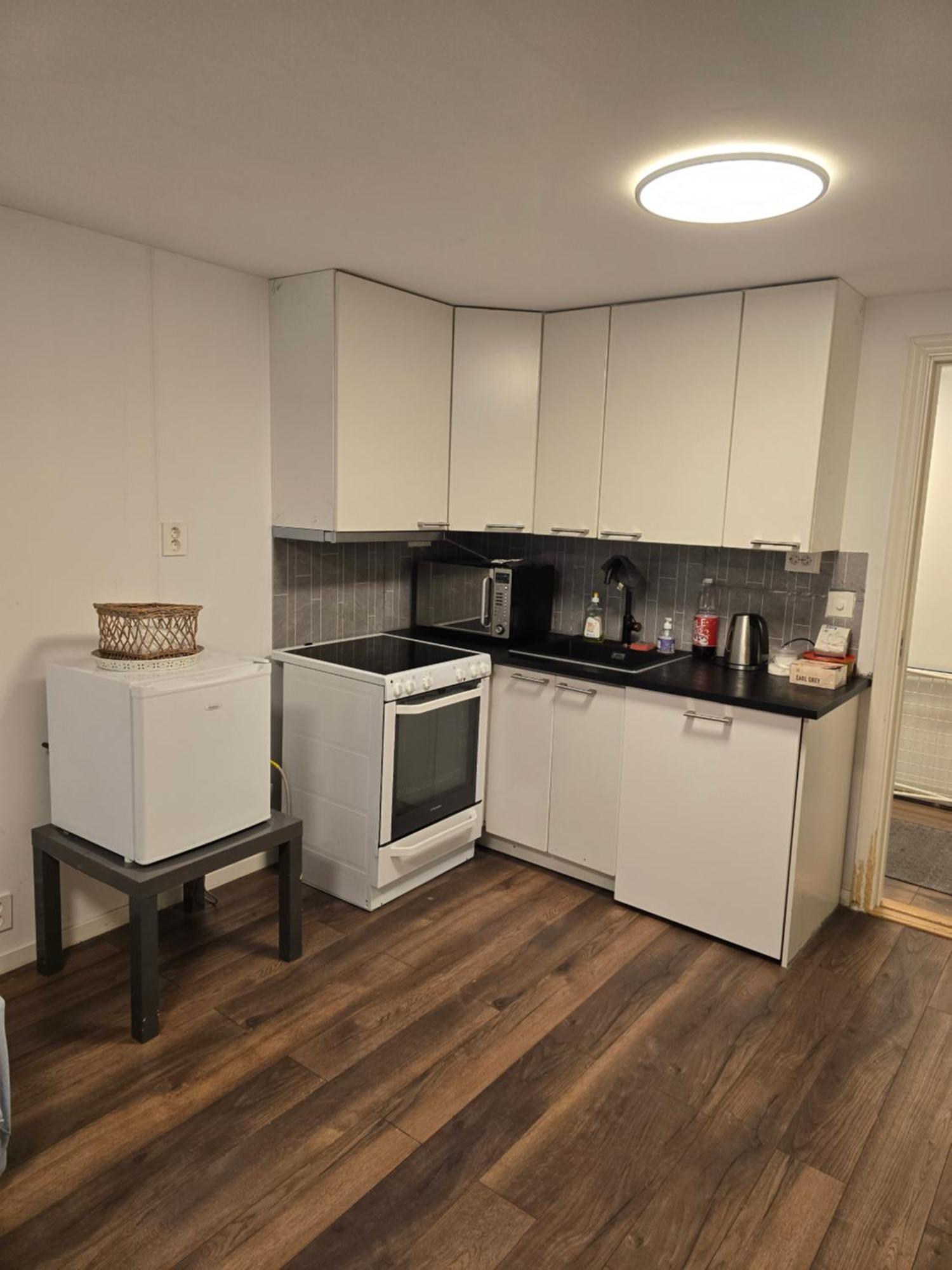 Beautiful 2 Rooms Apartment In Klofta,Near Oslo Airport& Oslo Ngoại thất bức ảnh