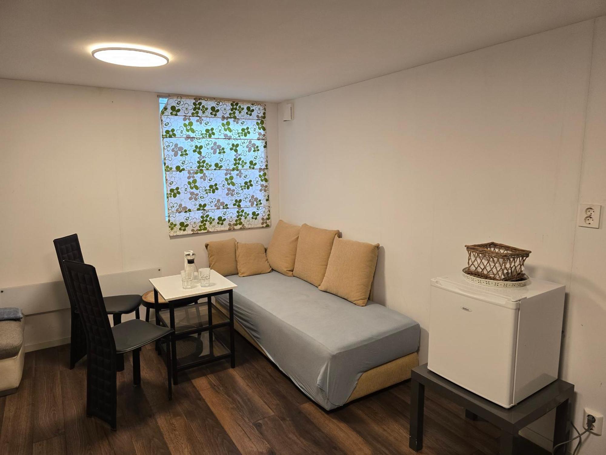 Beautiful 2 Rooms Apartment In Klofta,Near Oslo Airport& Oslo Ngoại thất bức ảnh